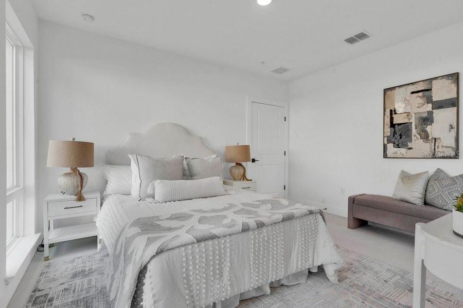 Furnished interior view inside a new home in , Orlando (Image 18).