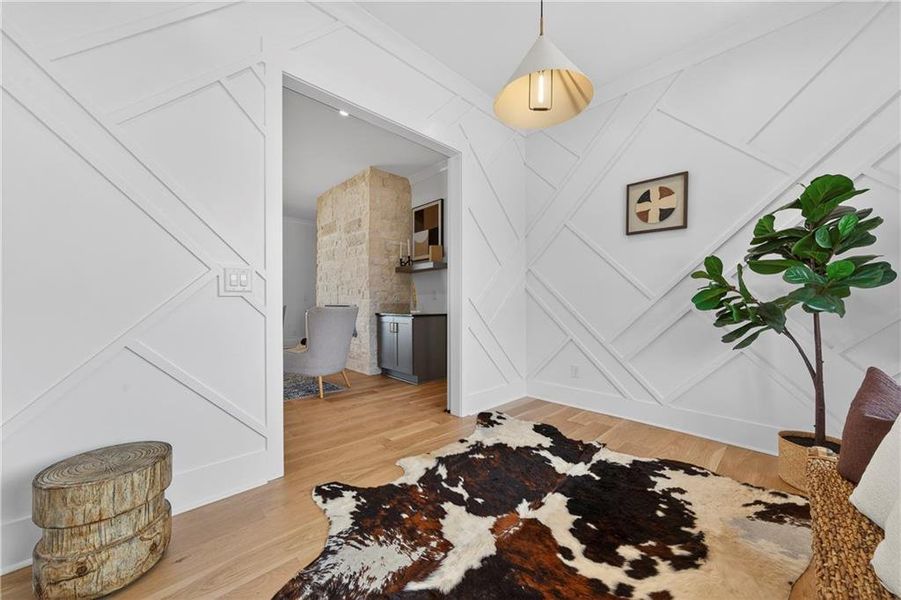 Furnished interior view inside a new home in , White Plains (Image 7).