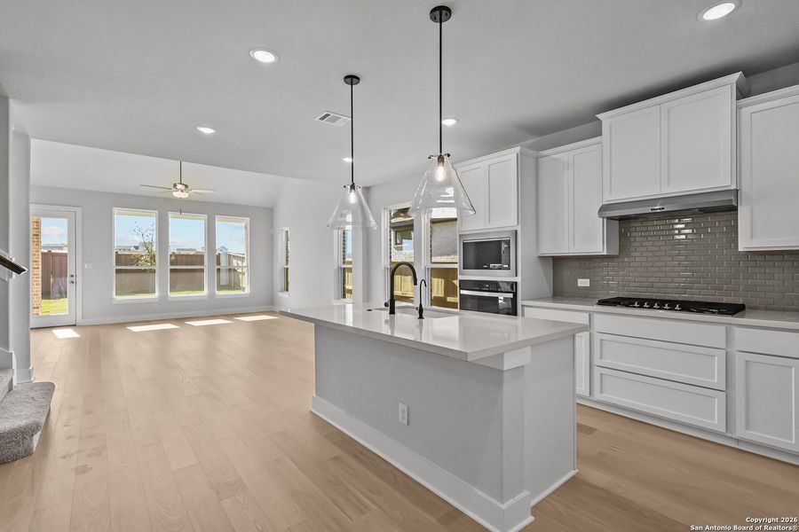 Furnished interior view inside a new home in Mayfair 50', New Braunfels (Image 17).