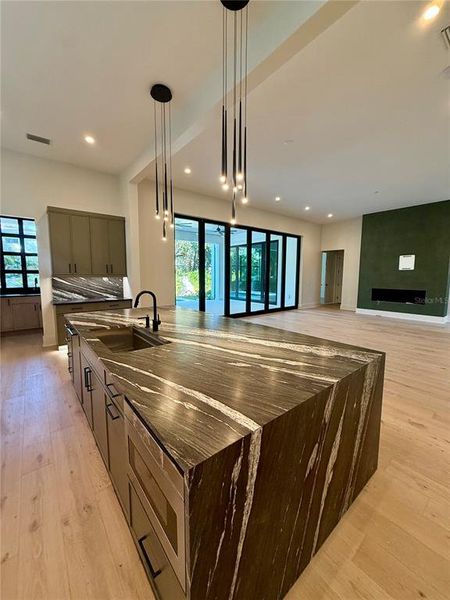 Community amenities in , Tampa (Image 84).