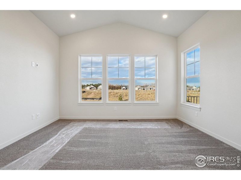 Spacious, unfurnished interior of a new home in , Fort Collins (Image 16).