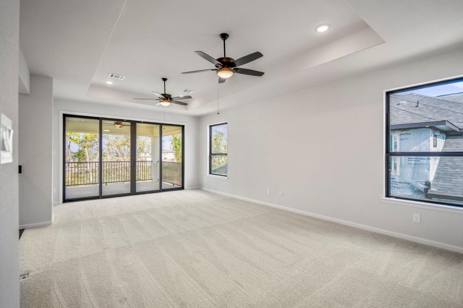 Spacious, unfurnished interior of a new home in Sienna 70' Lots, Missouri City (Image 43). Spacious, unfurnished interior of a new home in Sienna 70' Lots, Missouri City (Image 43).