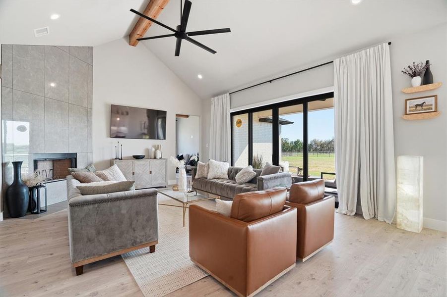 Furnished interior view inside a new home in , Weatherford (Image 11).