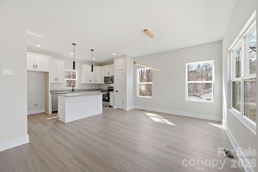 Spacious, unfurnished interior of a new home in , Spencer (Image 21).