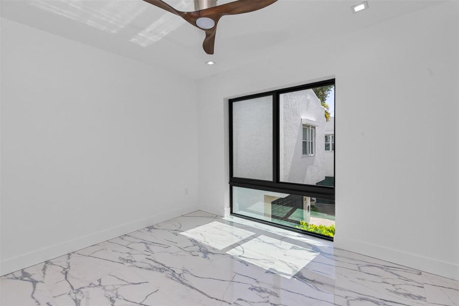 Image 53 of a home in .