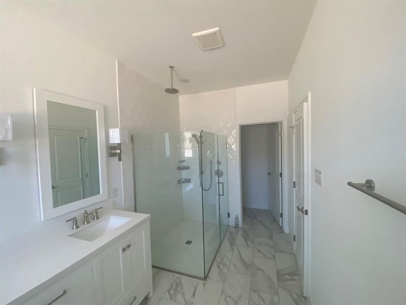 Furnished interior view inside a new home in Creekshaw, Royse City (Image 5).