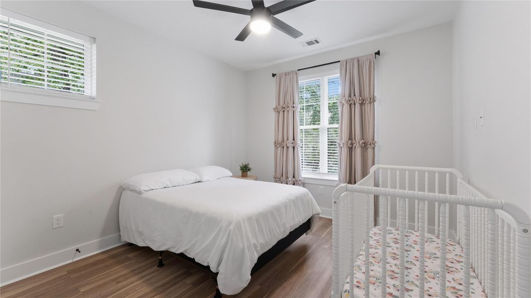 Furnished interior view inside a new home in Elkins Lake, Huntsville (Image 33).
