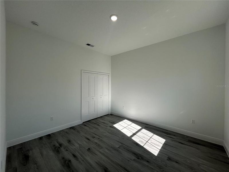 Spacious, unfurnished interior of a new home in , Ocala (Image 30).