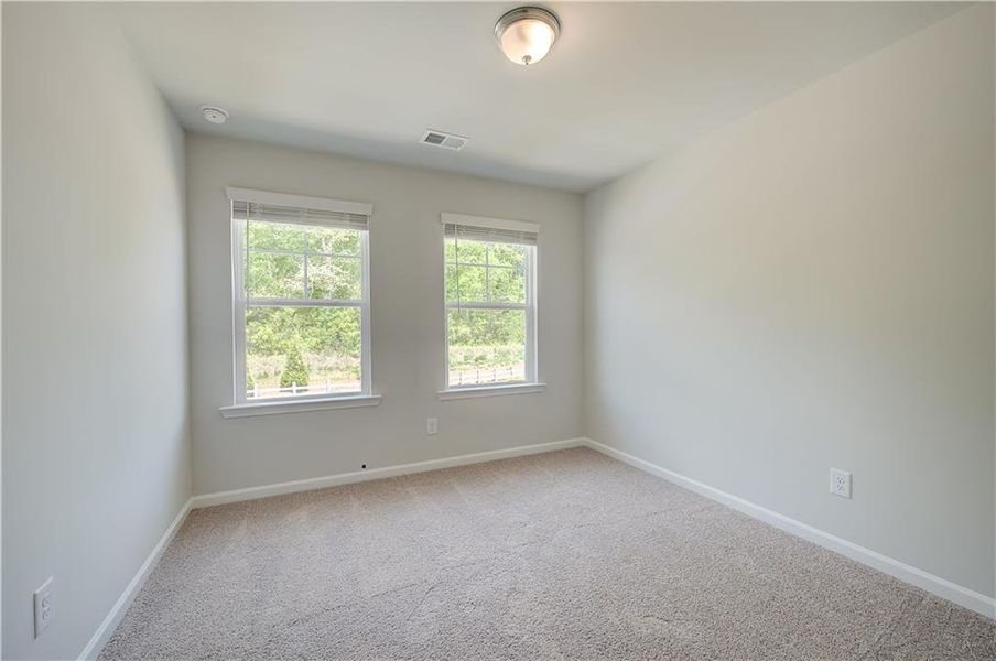 Spacious, unfurnished interior of a new home in Avery Landing, McDonough (Image 24).