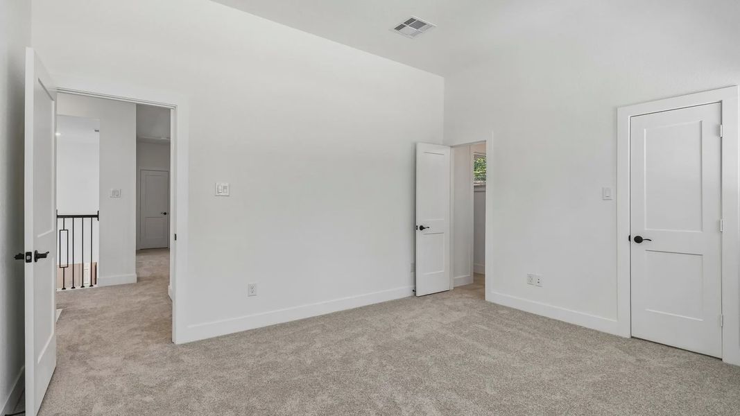 Spacious, unfurnished interior of a new home in The Woodland Hills 50', Willis (Image 39). Spacious, unfurnished interior of a new home in The Woodland Hills 50', Willis (Image 39).