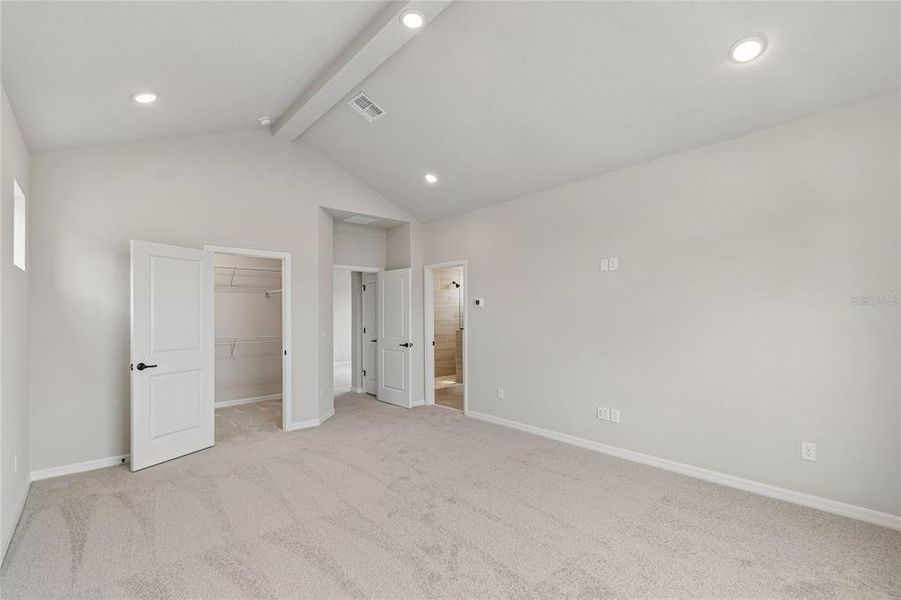 Spacious, unfurnished interior of a new home in Weslyn Park in Sunbridge 34', St. Cloud (Image 28). Spacious, unfurnished interior of a new home in Weslyn Park in Sunbridge 34', St. Cloud (Image 28).