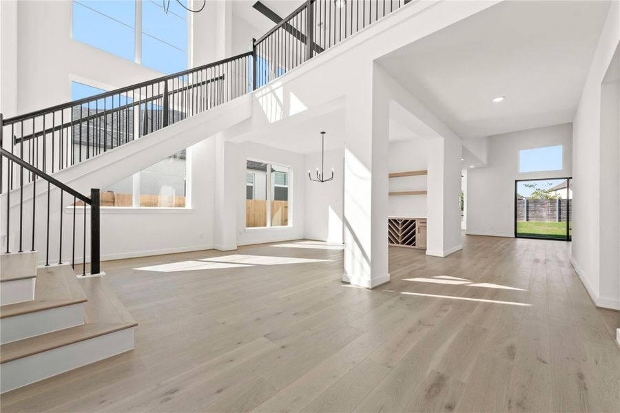 Representative image. Features, specifications, selections and colors may vary. Representative image. Features, specifications, selections and colors may vary.