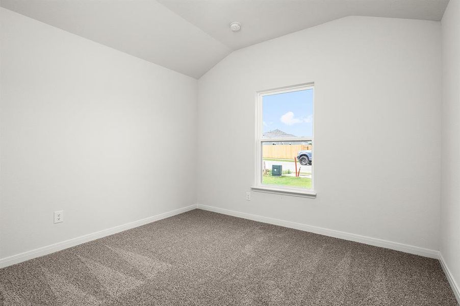 Spacious, unfurnished interior of a new home in Big Sky Estates, Ponder (Image 9).