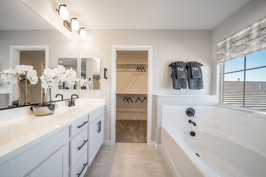 Furnished interior view inside a new home in Parkside, Avondale (Image 15).