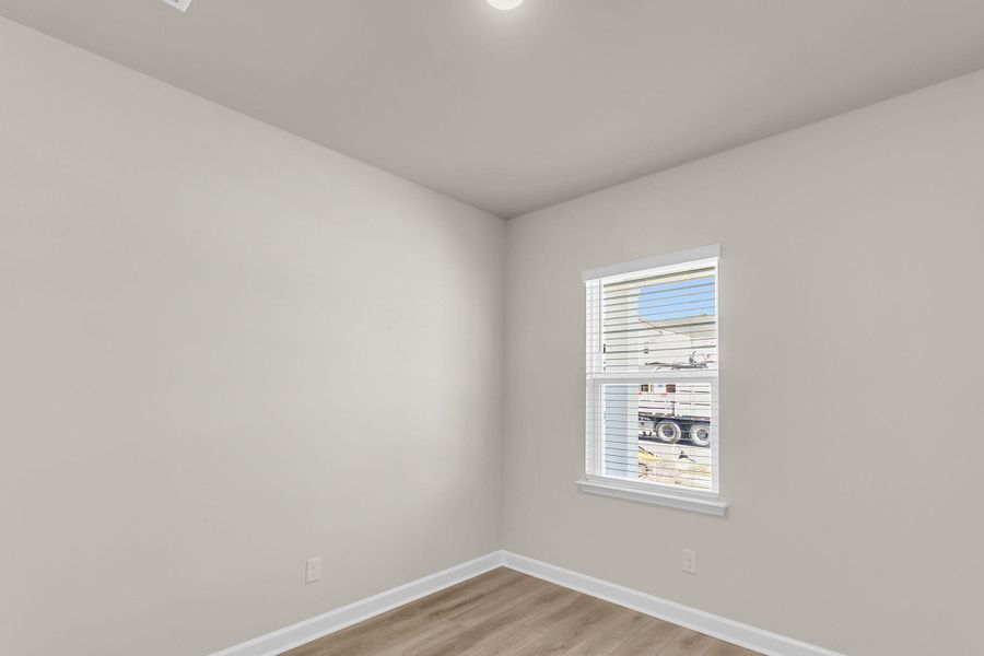 Spacious, unfurnished interior of a new home in Tea Farm, Ravenel (Image 27).