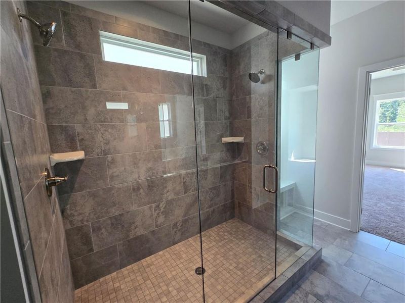 Close-up of interior finishes inside a home in Pinecrest Ridge, Dacula (Image 8).