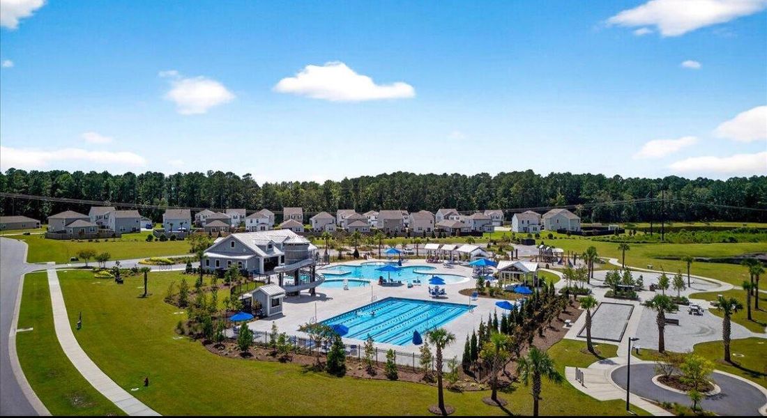 Community amenities in , Summerville (Image 29).