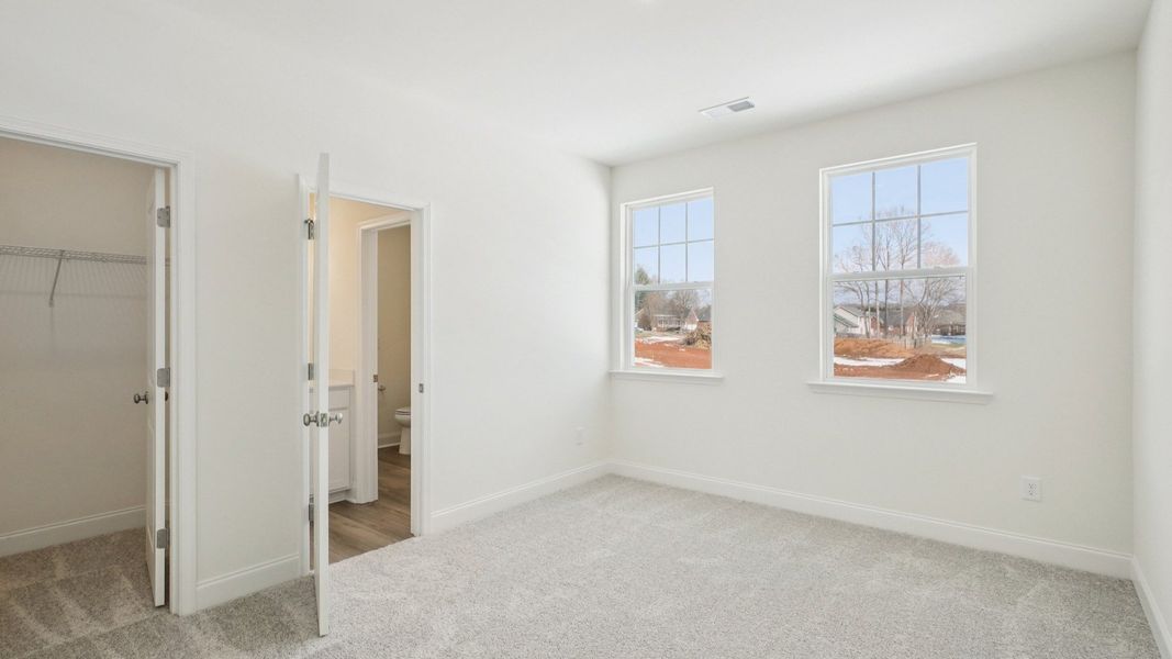 Representative furnished interior of a home built from the Stonehaven by DRB Homes in Blake Pond, Lillington (Image 42).