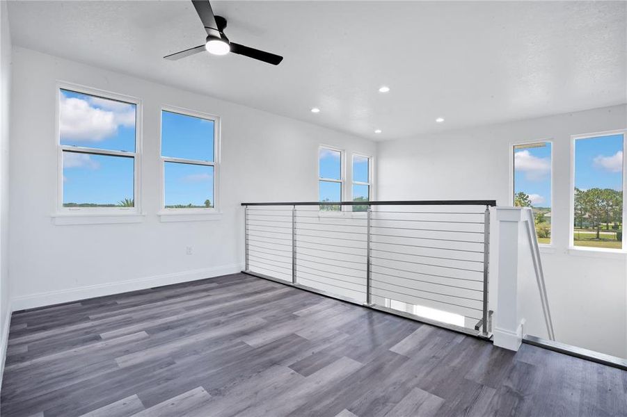 Spacious, unfurnished interior of a new home in , Lake Alfred (Image 34).