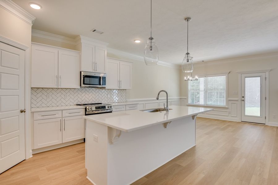 Furnished interior view inside a new home in The Sanctuary, Aiken (Image 8). Furnished interior view inside a new home in The Sanctuary, Aiken (Image 8).