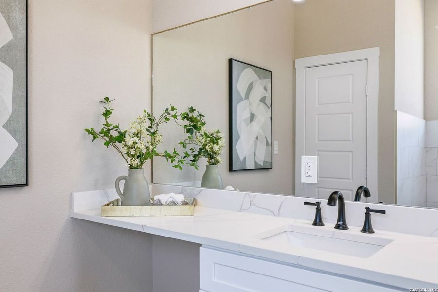 Close-up of interior finishes inside a home in , Atascosa (Image 21).
