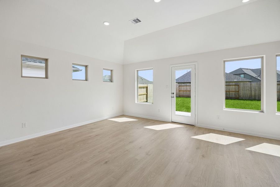 Spacious, unfurnished interior of a new home in Riviera Pines, Huffman (Image 21). Spacious, unfurnished interior of a new home in Riviera Pines, Huffman (Image 21).