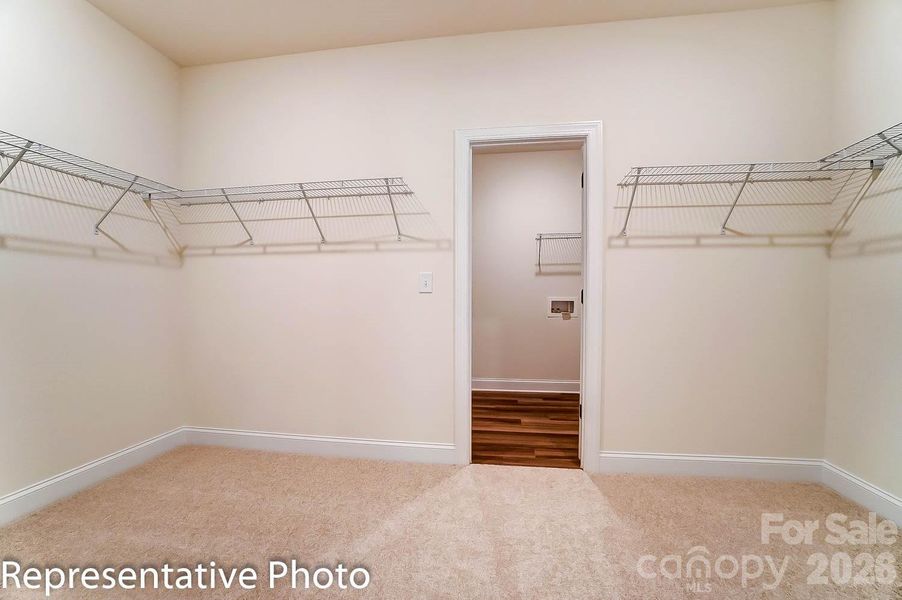 Spacious, unfurnished interior of a new home in Robinson Oaks, Gastonia (Image 20). Spacious, unfurnished interior of a new home in Robinson Oaks, Gastonia (Image 20).