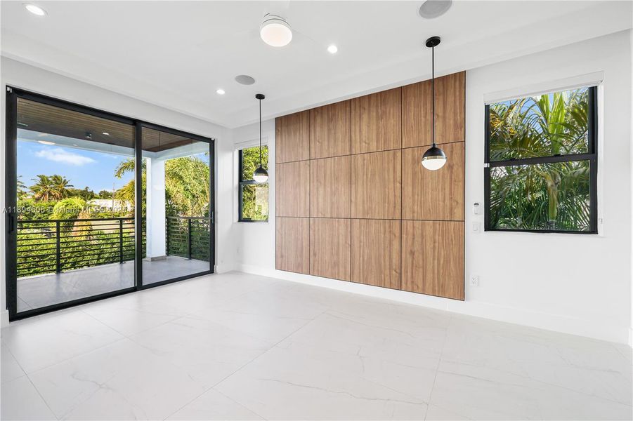 Image 34 of a home in . Image 34 of a home in .