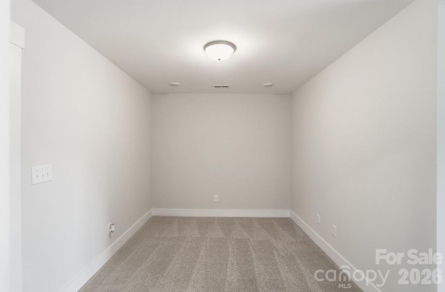 Spacious, unfurnished interior of a new home in Blythe Mill Townhomes, Waxhaw (Image 30).