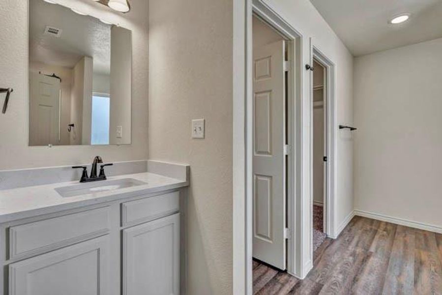 Furnished interior view inside a new home in , Fort Worth (Image 10).