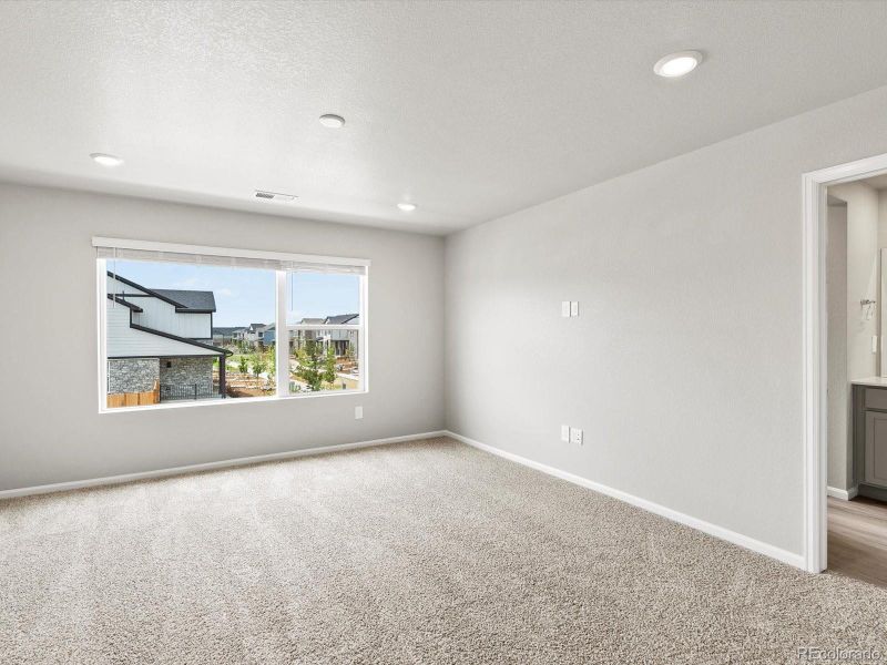 Spacious, unfurnished interior of a new home in Horizon Uptown: The Meadow Collection, Aurora (Image 12). Spacious, unfurnished interior of a new home in Horizon Uptown: The Meadow Collection, Aurora (Image 12).