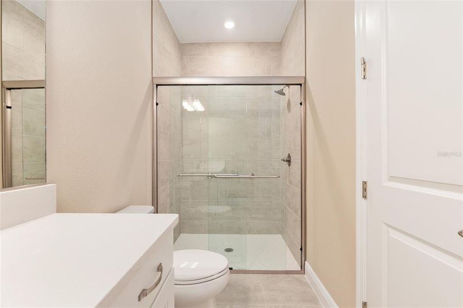 Furnished interior view inside a new home in , Ocala (Image 15).