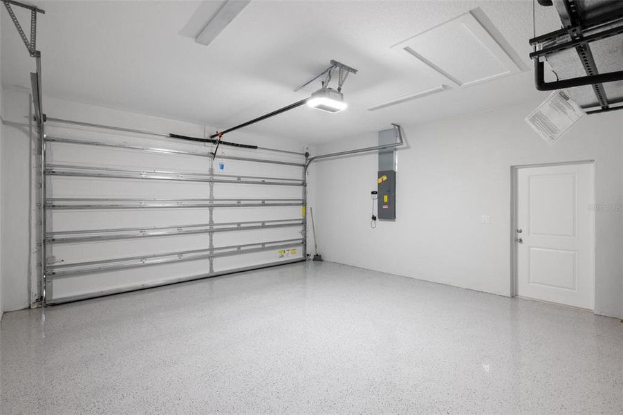 Image 34 of a home in .