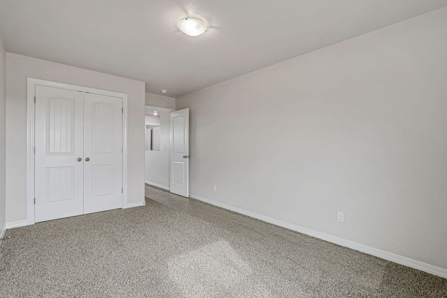 Spacious, unfurnished interior of a new home in Emerald Estates, Horizon City (Image 19). Spacious, unfurnished interior of a new home in Emerald Estates, Horizon City (Image 19).