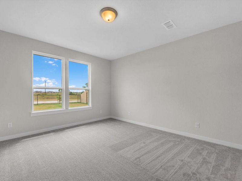Spacious, unfurnished interior of a new home in Mason Woods, Cypress (Image 14).