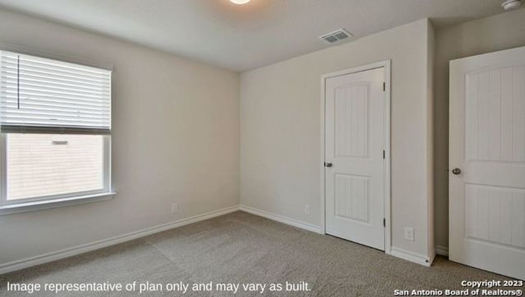 Spacious, unfurnished interior of a new home in Steele Creek, Cibolo (Image 17).