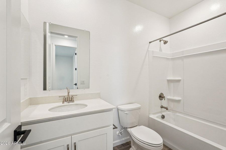 31-web-or-mls-S 95th Dr-S0904-031