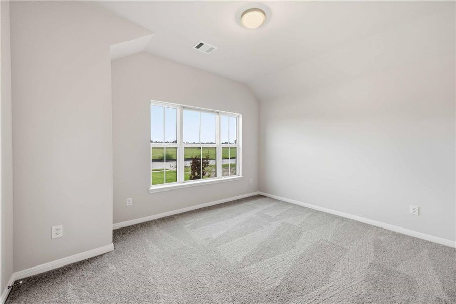 Spacious, unfurnished interior of a new home in Sundance Cove, Crosby (Image 12).