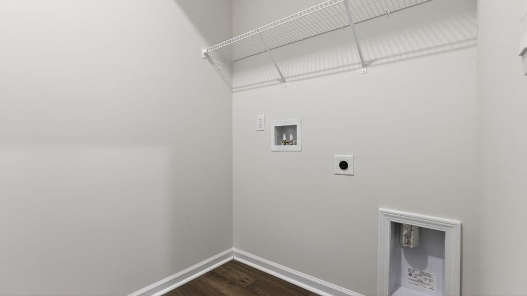 Spacious, unfurnished interior of a new home in Baxter Village, Boiling Springs (Image 36).