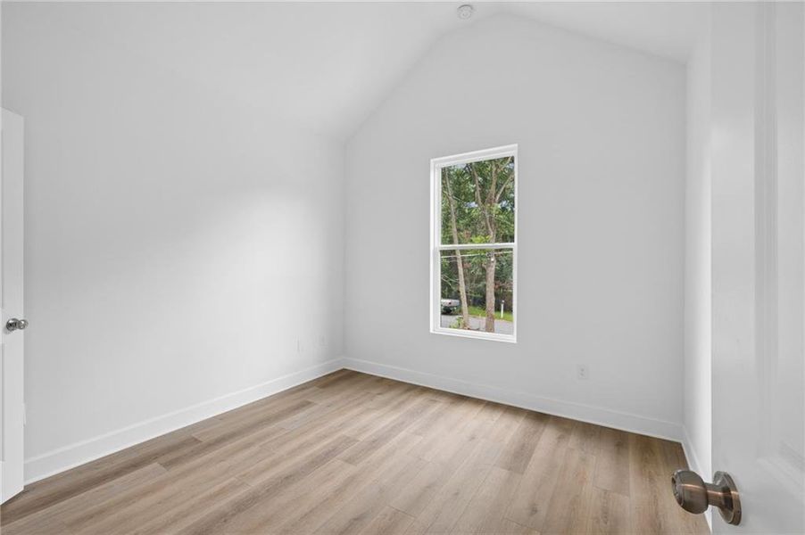 Spacious, unfurnished interior of a new home in , Atlanta (Image 24).