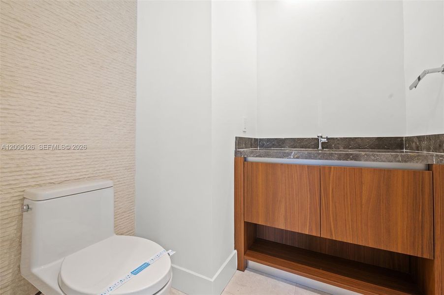 Image 32 of a home in .