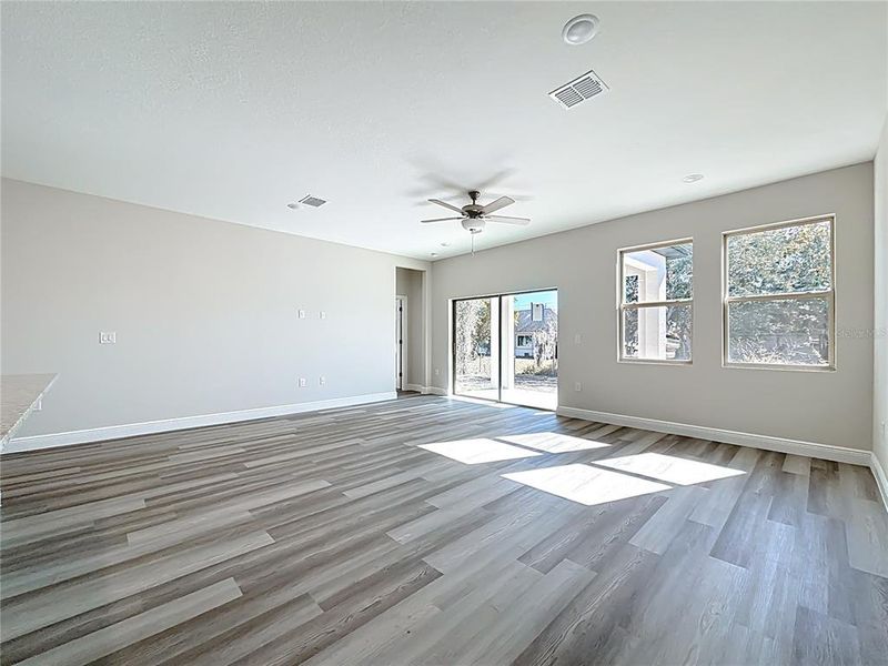 Spacious, unfurnished interior of a new home in , North Port (Image 33).
