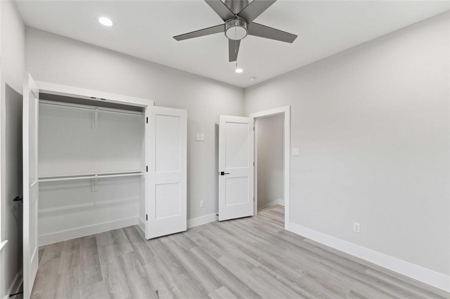 Spacious, unfurnished interior of a new home in , Houston (Image 15).