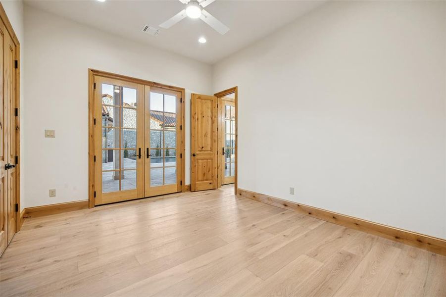 Spacious, unfurnished interior of a new home in , Westlake (Image 30).
