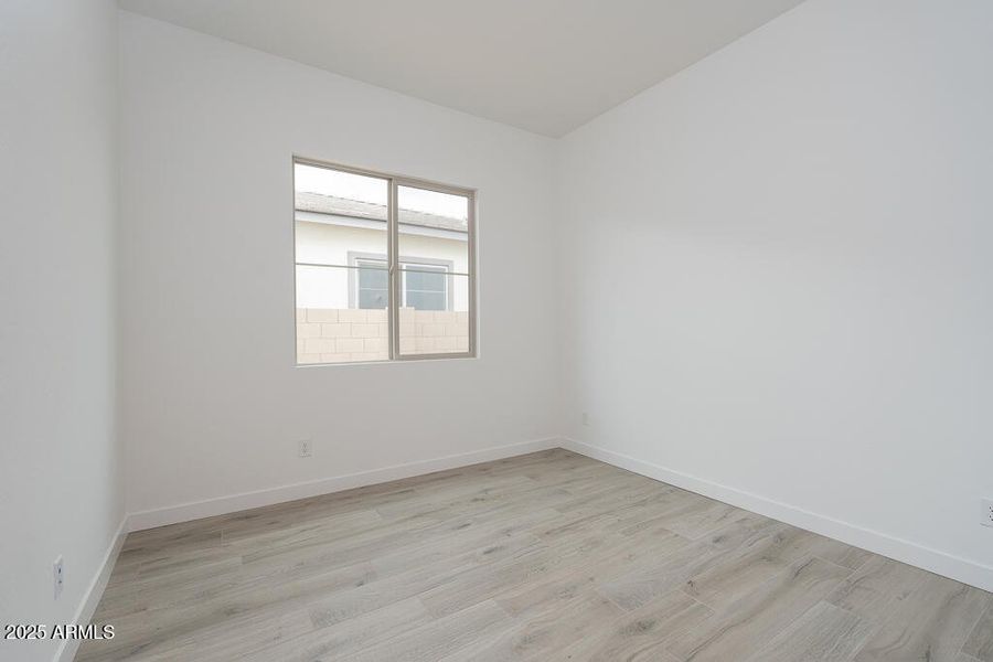 Tri Pointe Waterston Central 385 - Offic