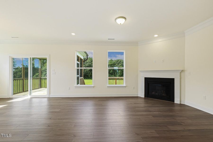 022_54716578934_o 022_54716578934_o