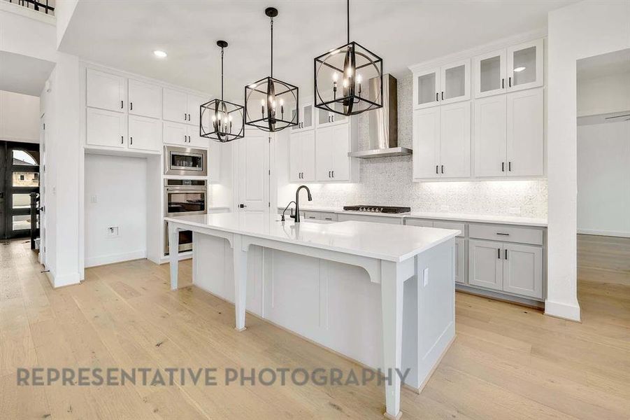 Furnished interior view inside a new home in , Rockwall (Image 10).
