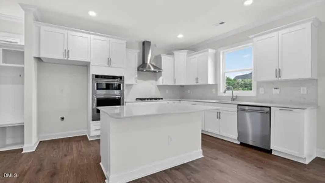 Manors at Haywood Glen_Lucas G_301_White