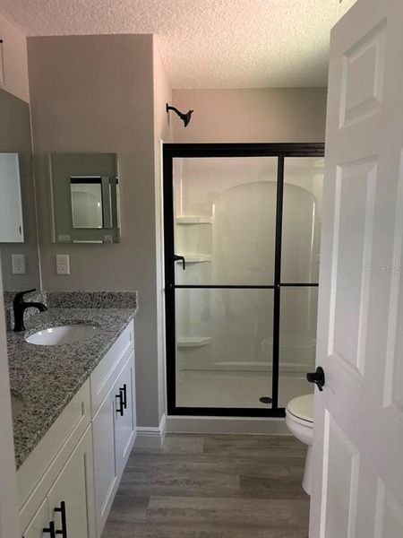 Furnished interior view inside a new home in , Dunnellon (Image 8).
