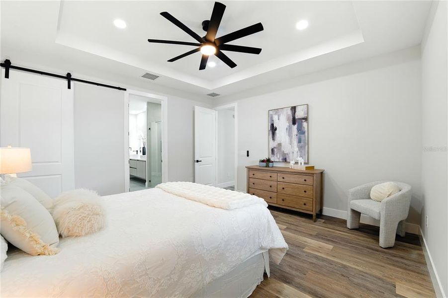 Furnished interior view inside a new home in , Tampa (Image 6).